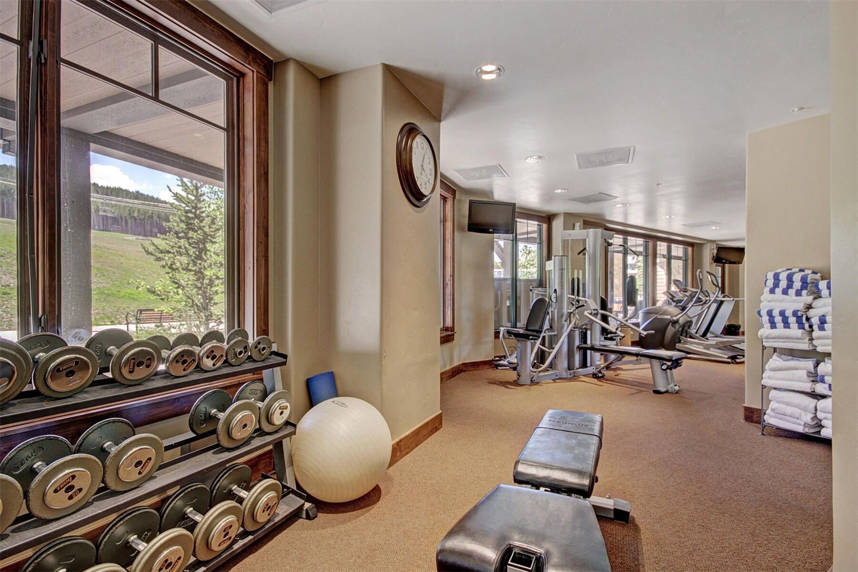 1891 Ski Hill ROAD 7406