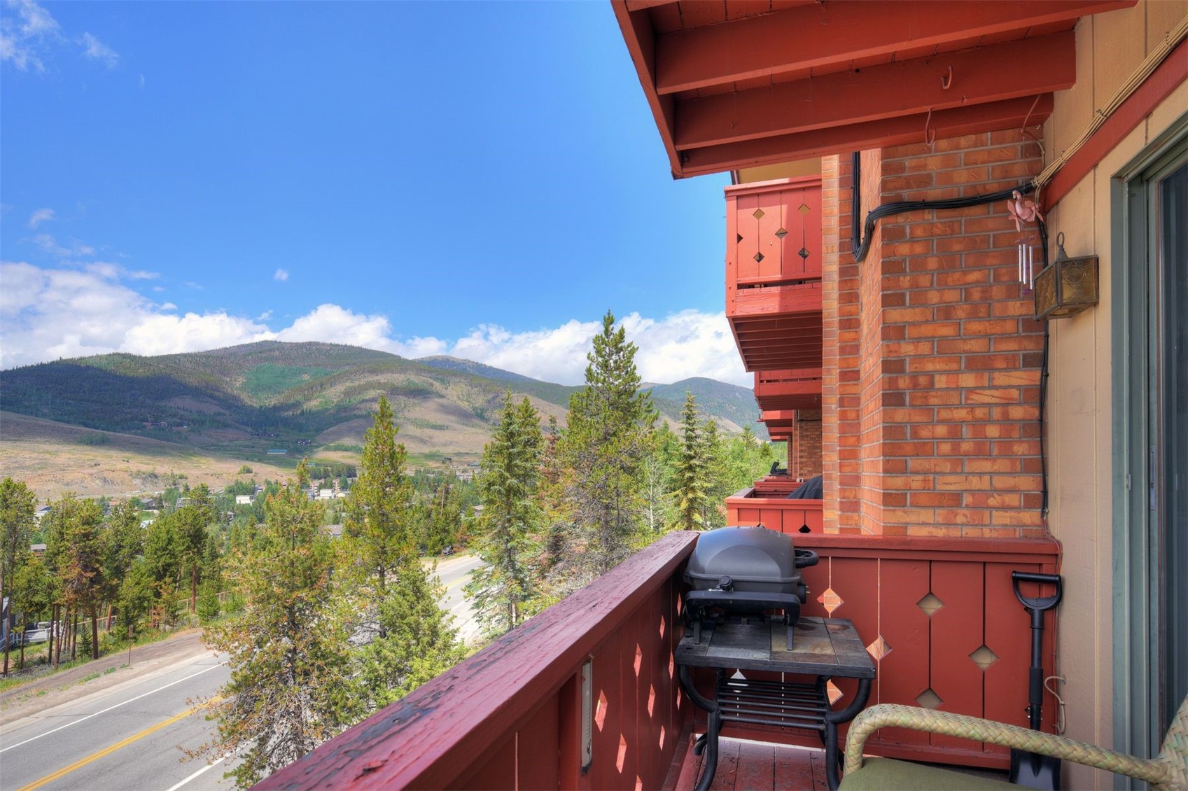 110 Evergreen ROAD 201