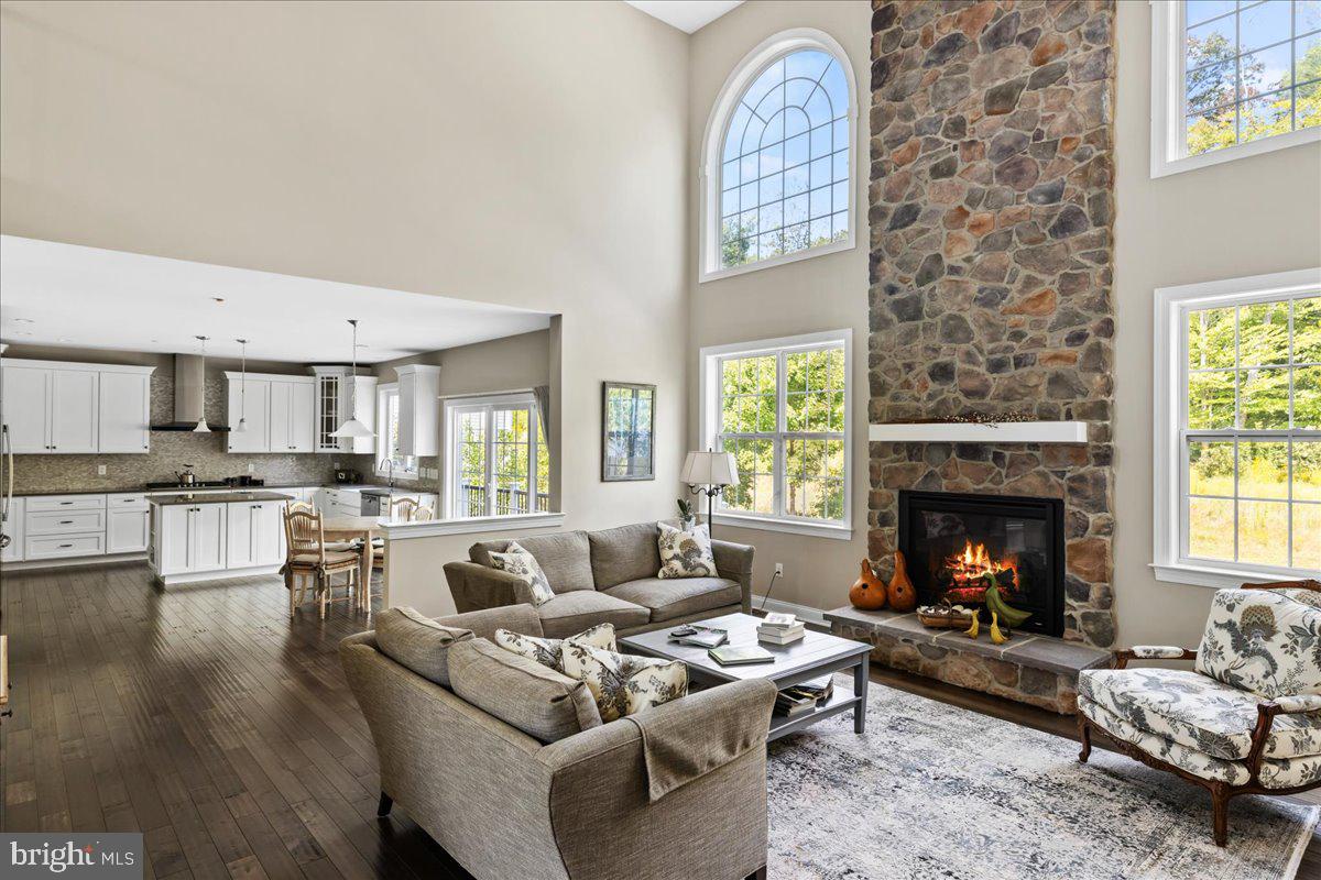 1362 MEMORIAL DRIVE