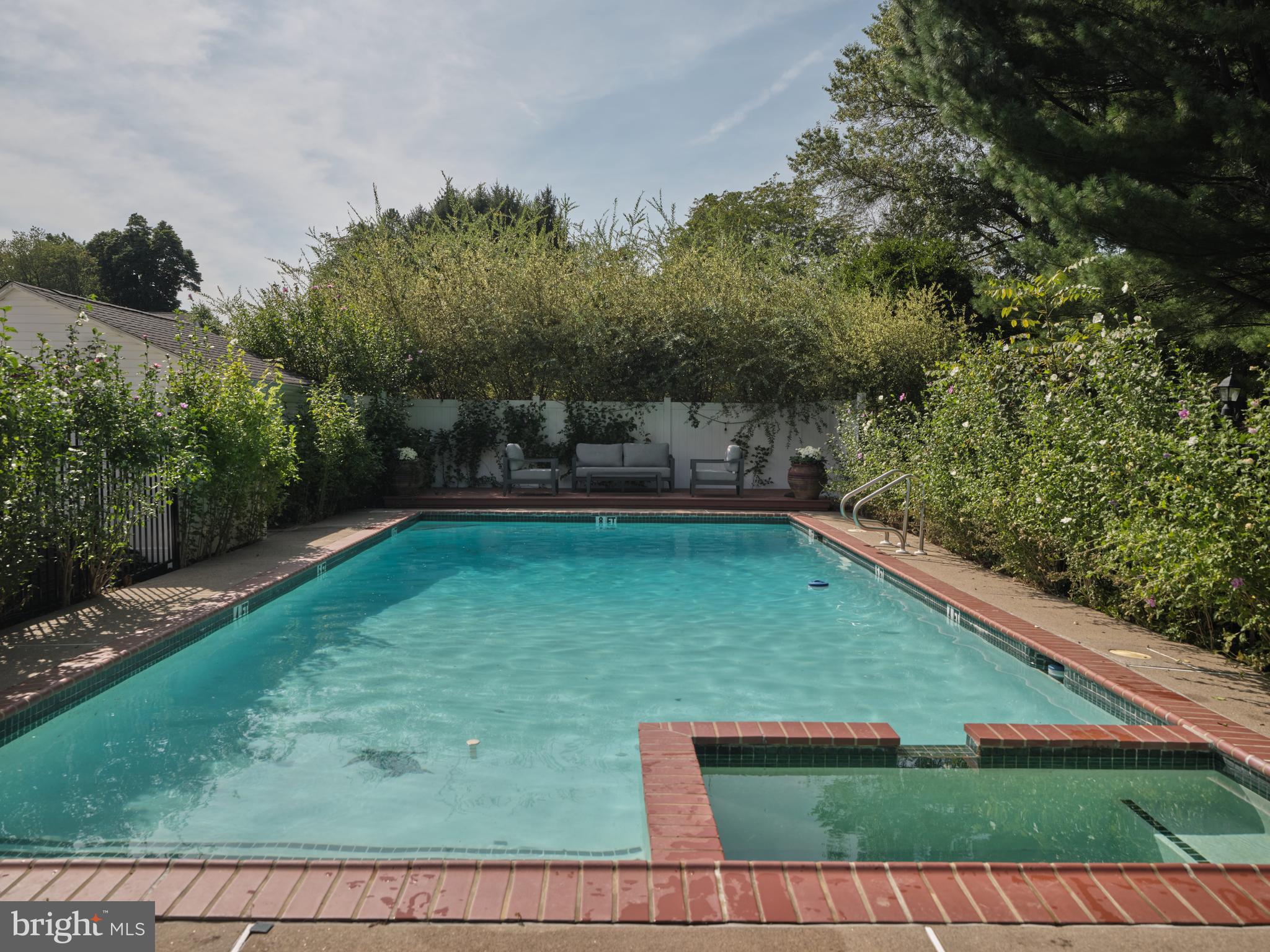 3066 Pelham PLACE