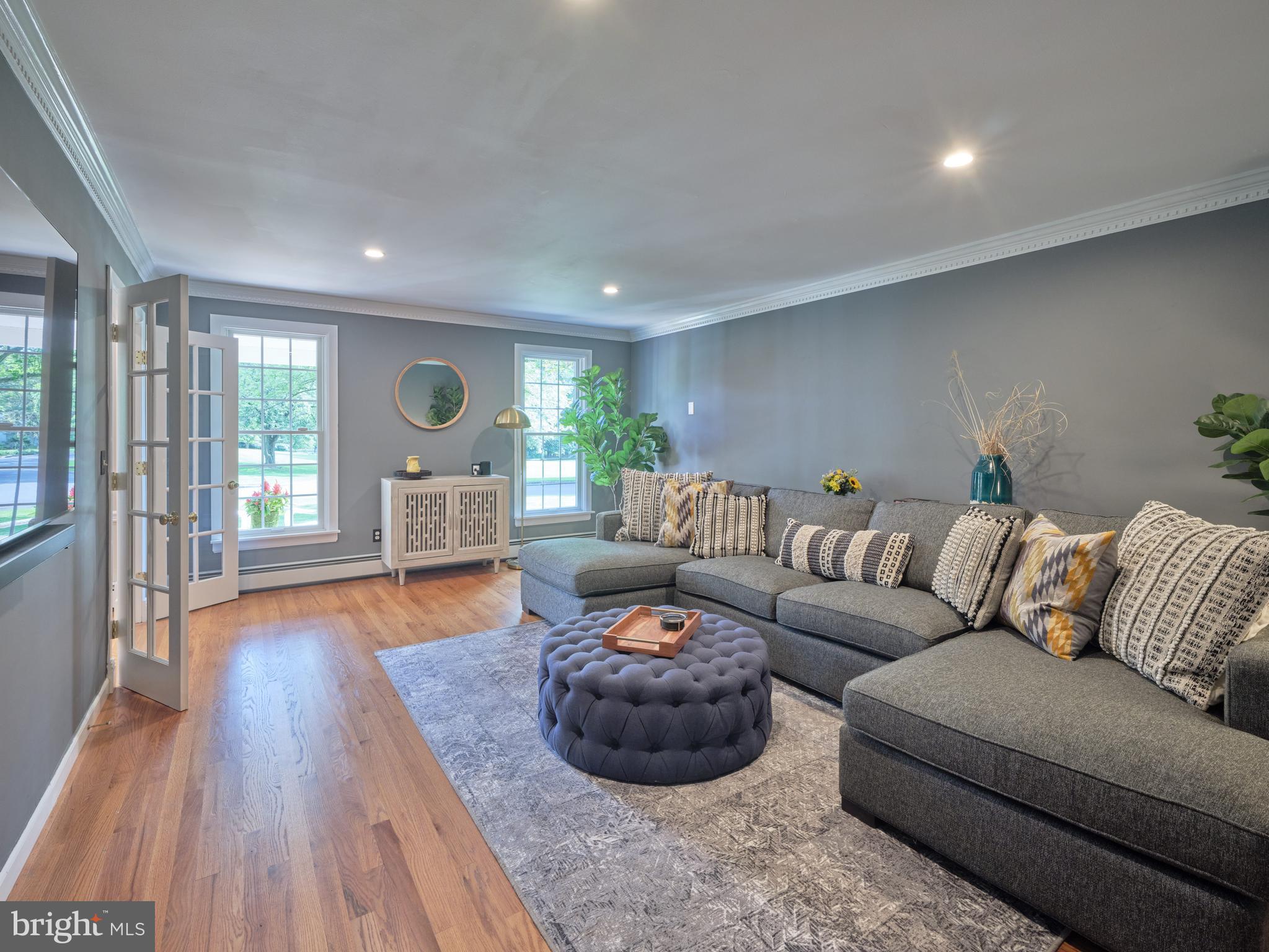 3066 Pelham PLACE