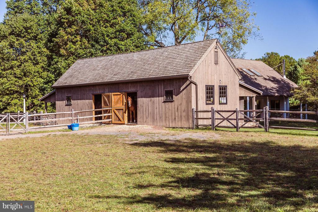 3054 Ash Mill Road