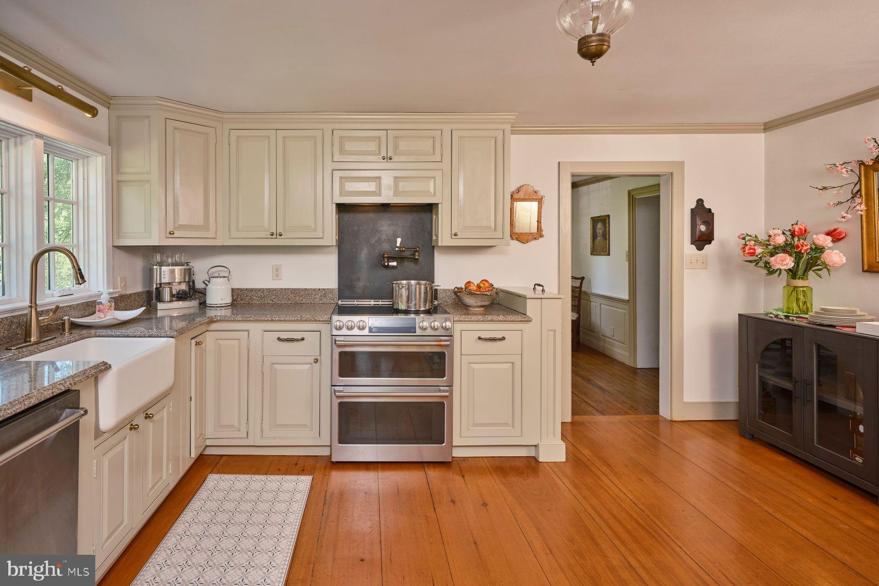 182 TAYLORSVILLE ROAD