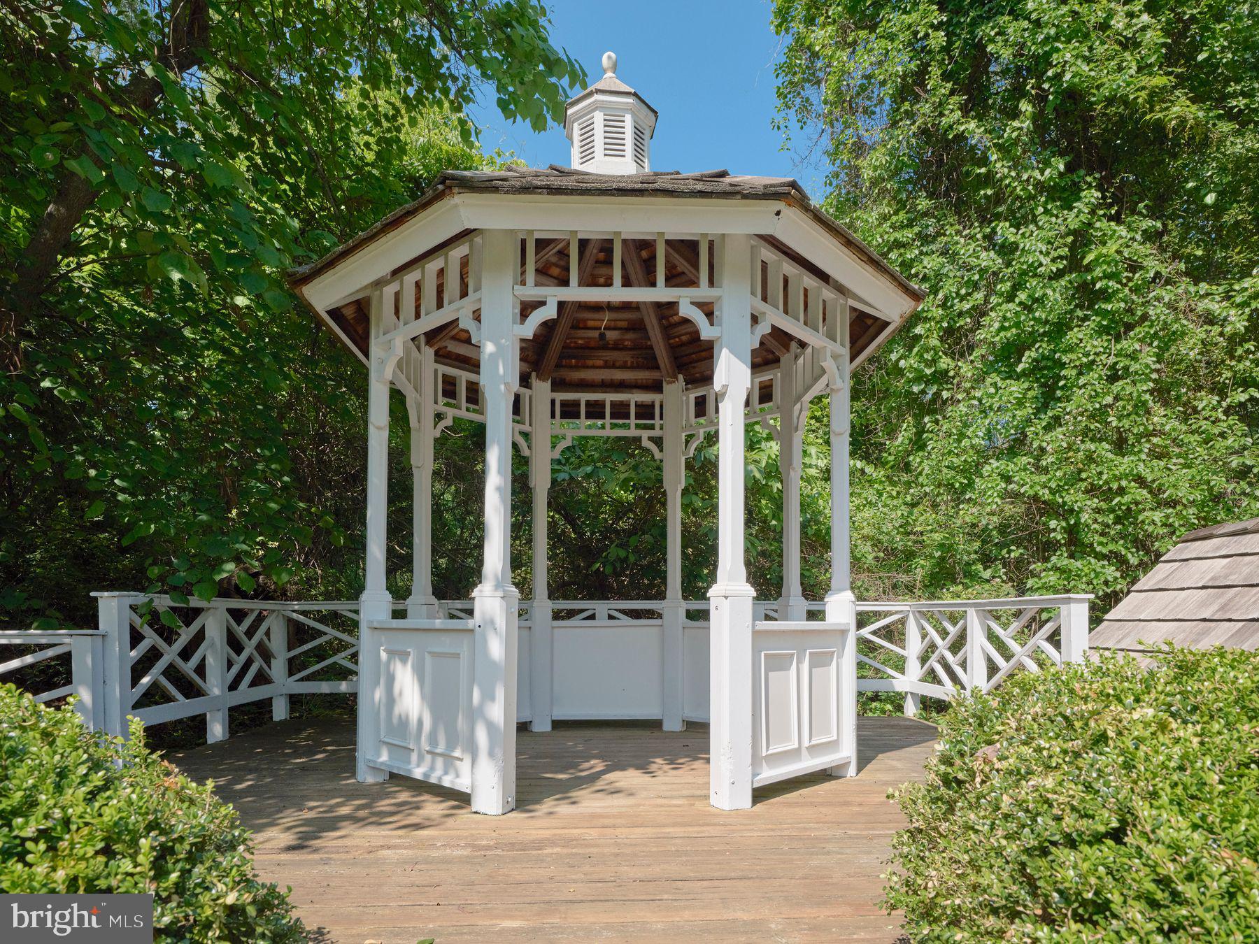 182 TAYLORSVILLE ROAD