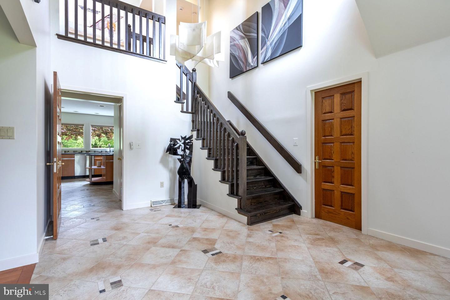 125 Edison Furlong Rd