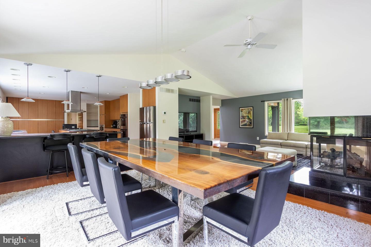 125 Edison Furlong Rd