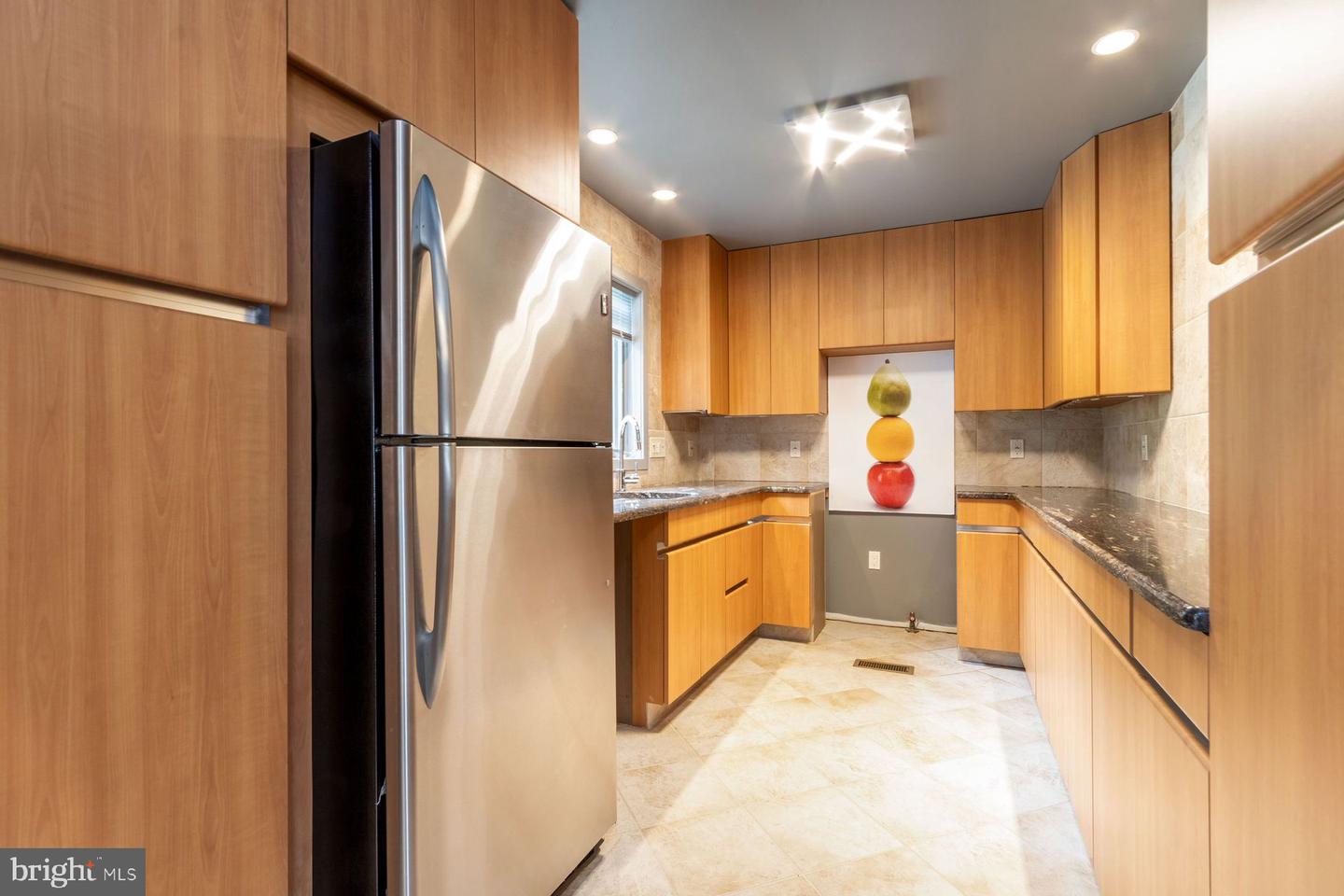 125 Edison Furlong Rd