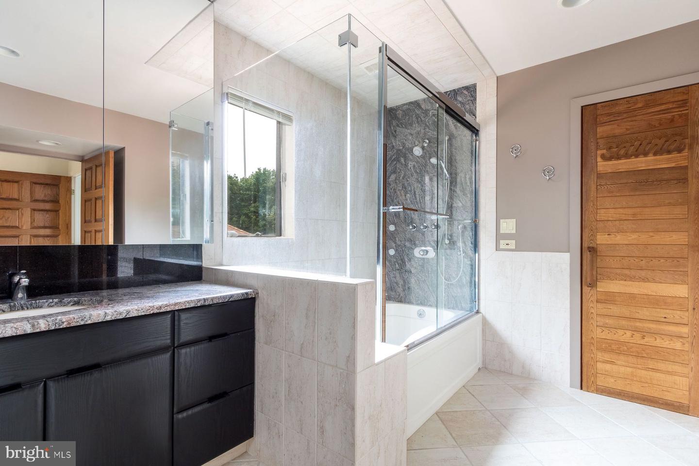 125 Edison Furlong Rd
