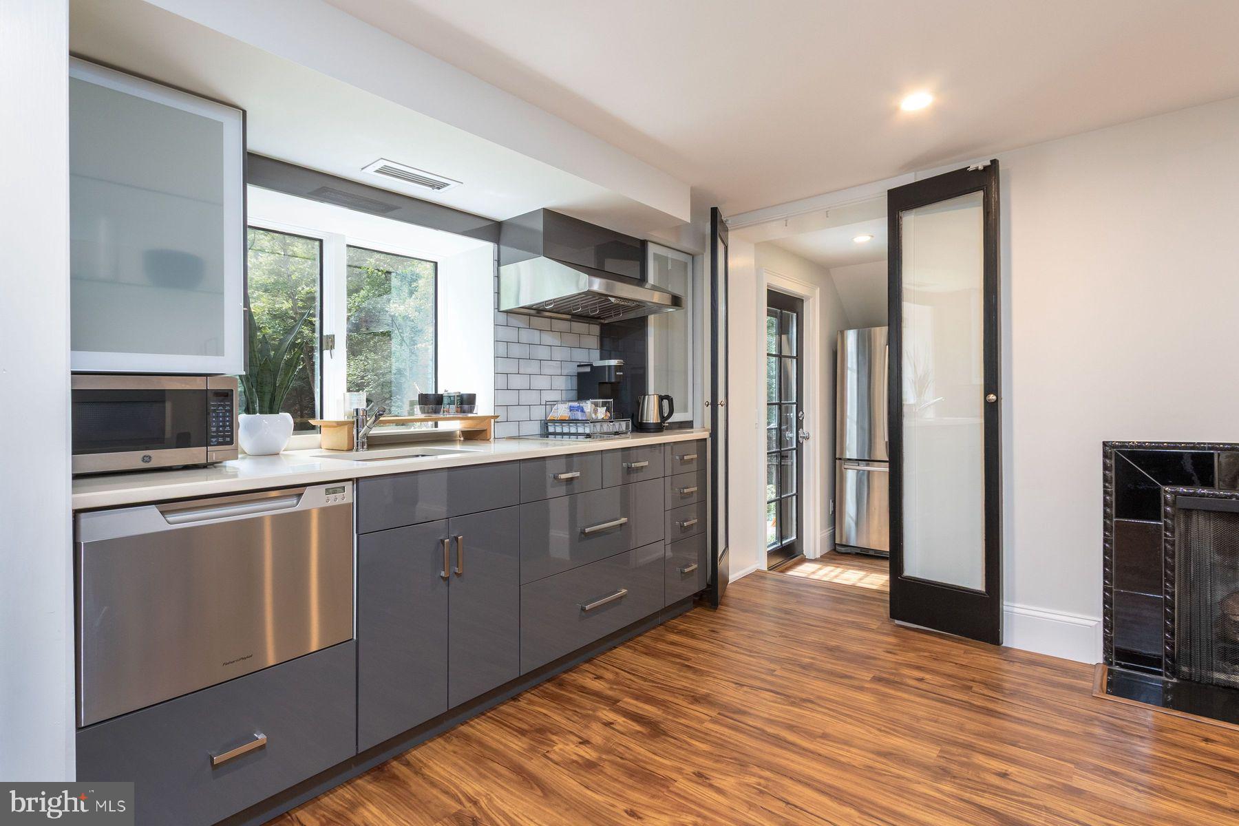 6615 And 6625 Greenhill Rd