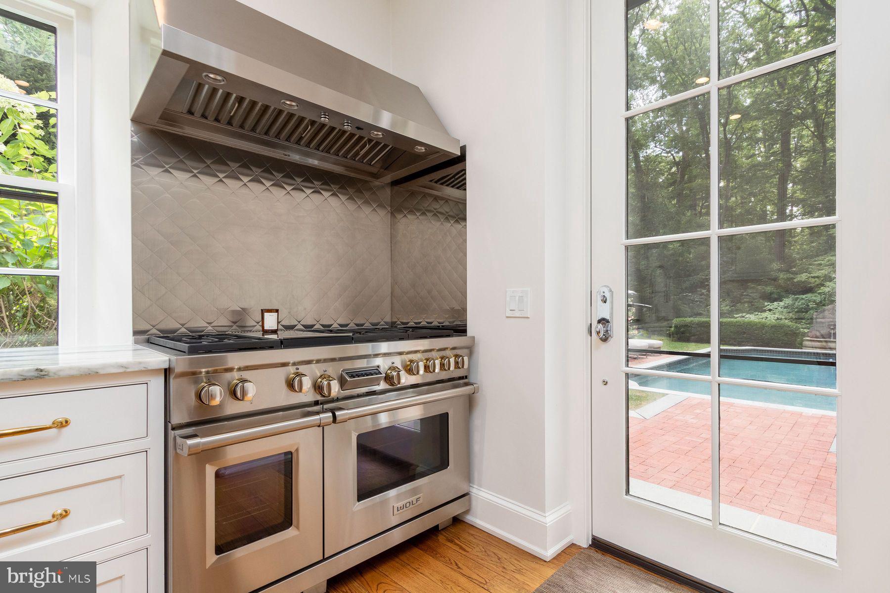 6615 And 6625 Greenhill Rd