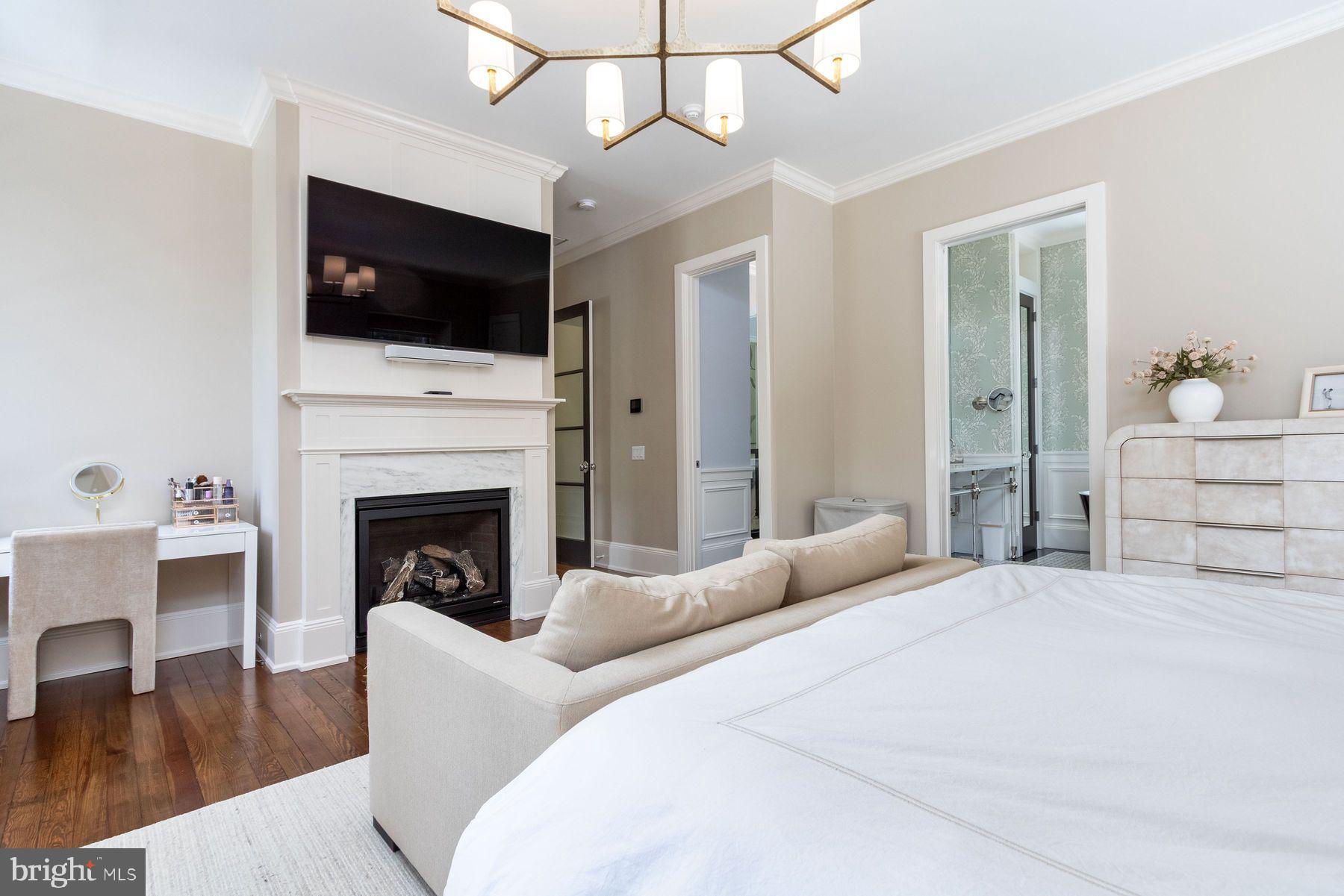 6615 And 6625 Greenhill Rd