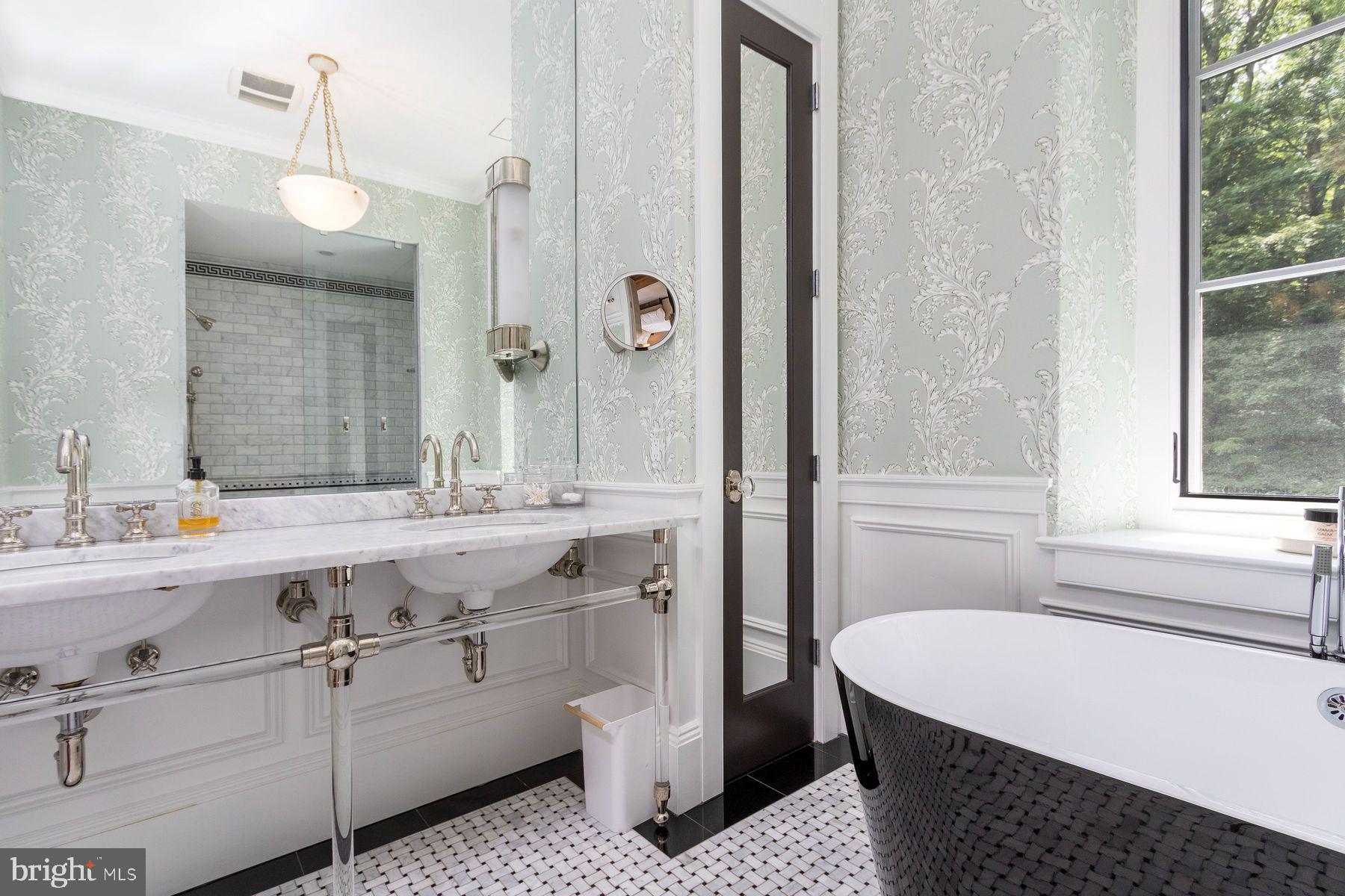 6615 And 6625 Greenhill Rd