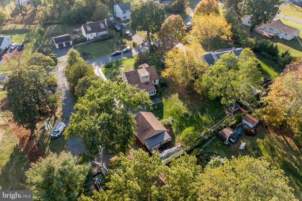 40 HALLOWELL DRIVE