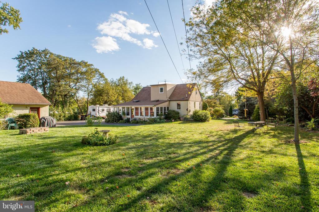 40 HALLOWELL DRIVE