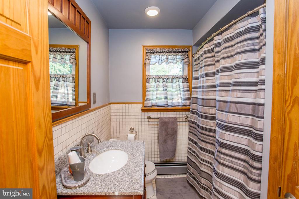 40 HALLOWELL DRIVE