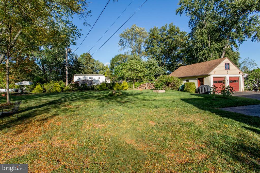 40 HALLOWELL DRIVE
