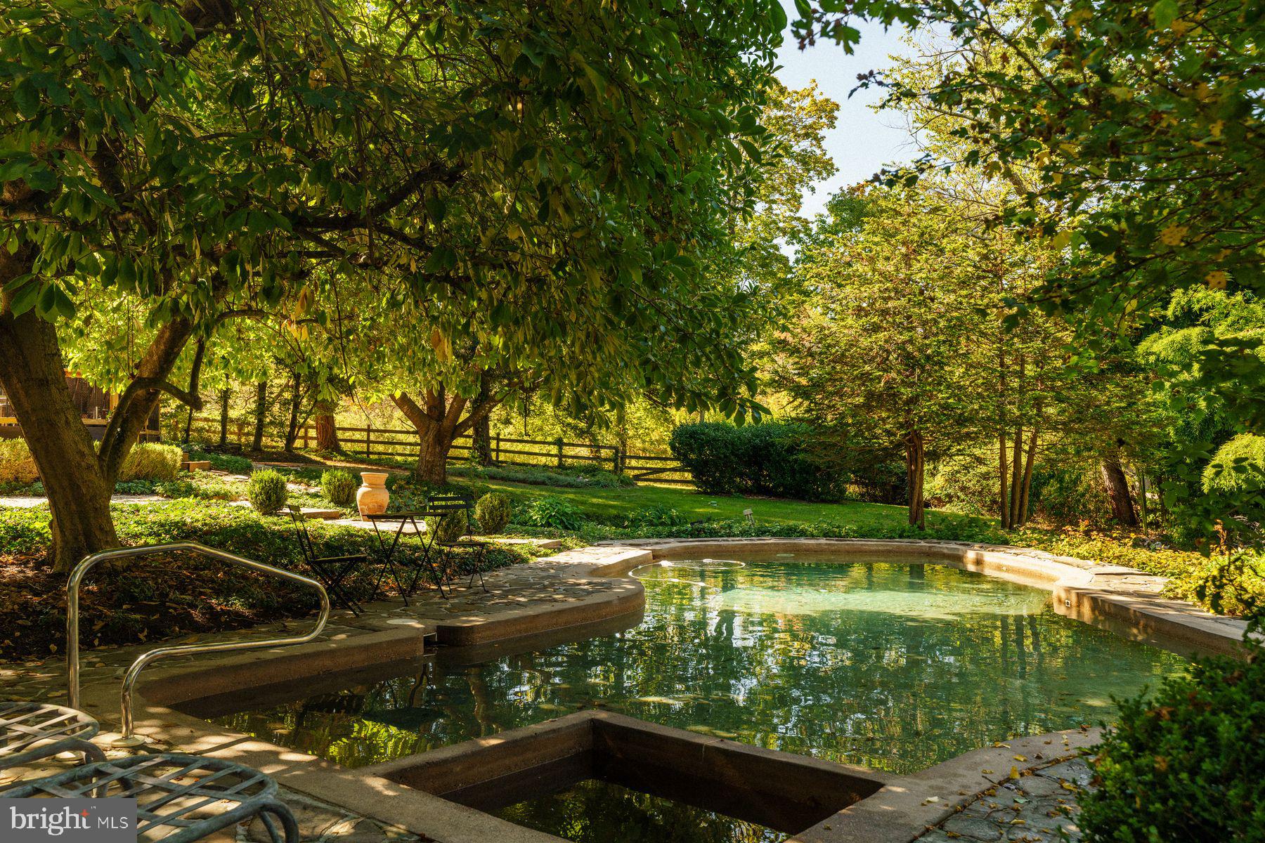 2943 WINDY BUSH ROAD