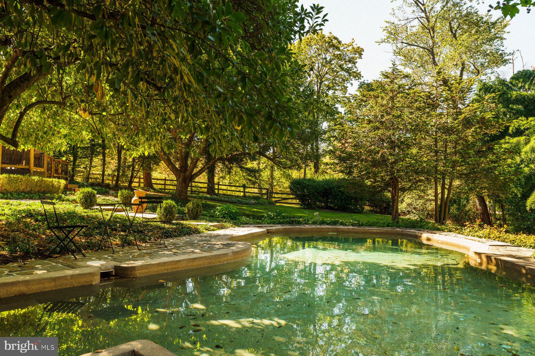 2943 WINDY BUSH ROAD