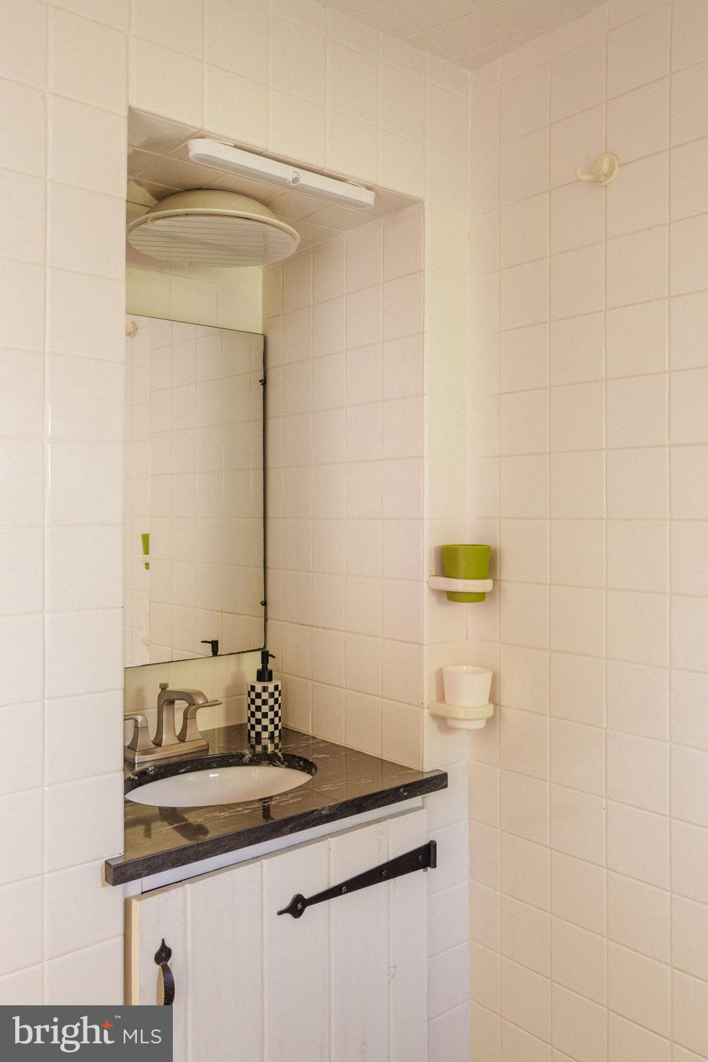 2943 WINDY BUSH ROAD