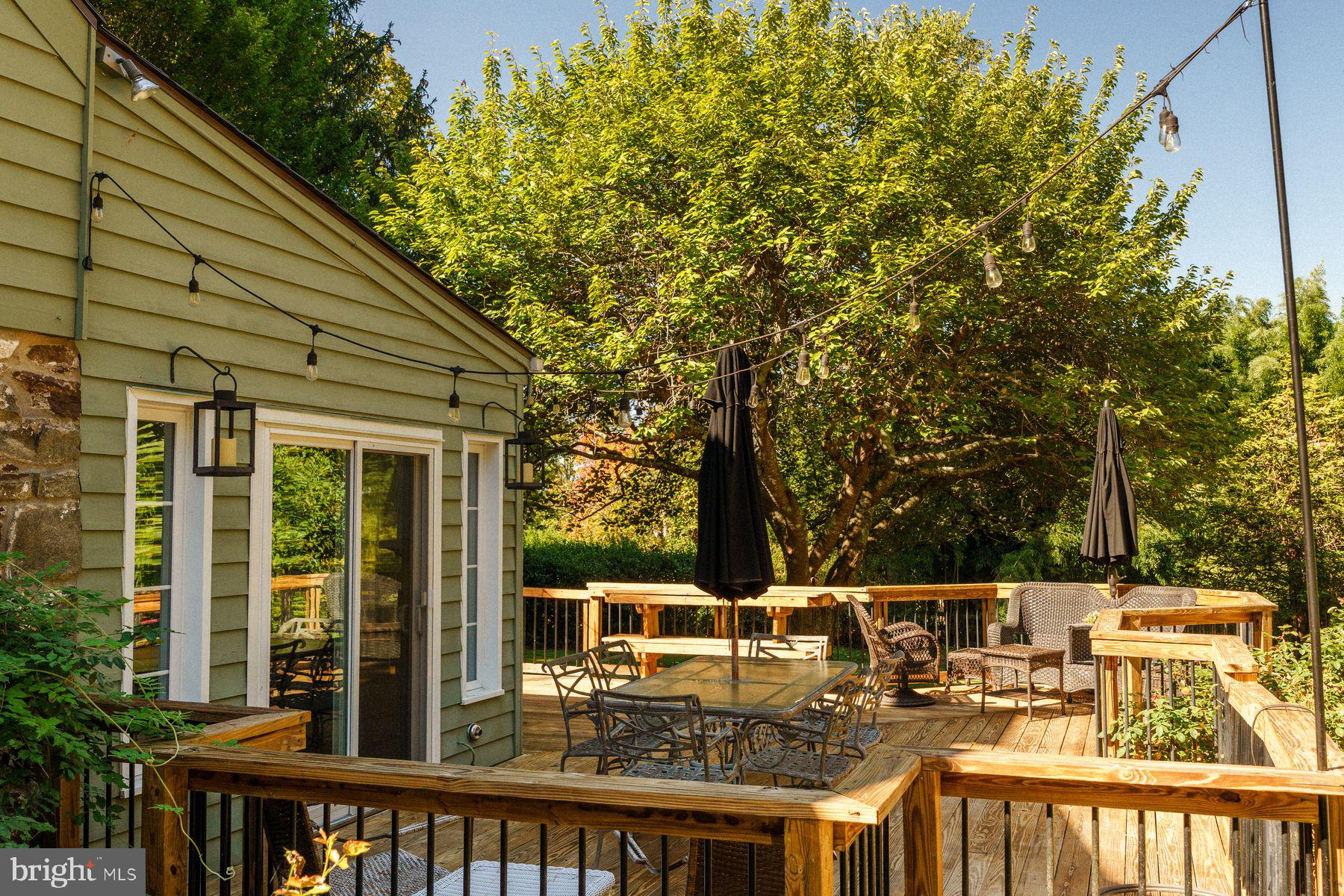 2943 WINDY BUSH ROAD