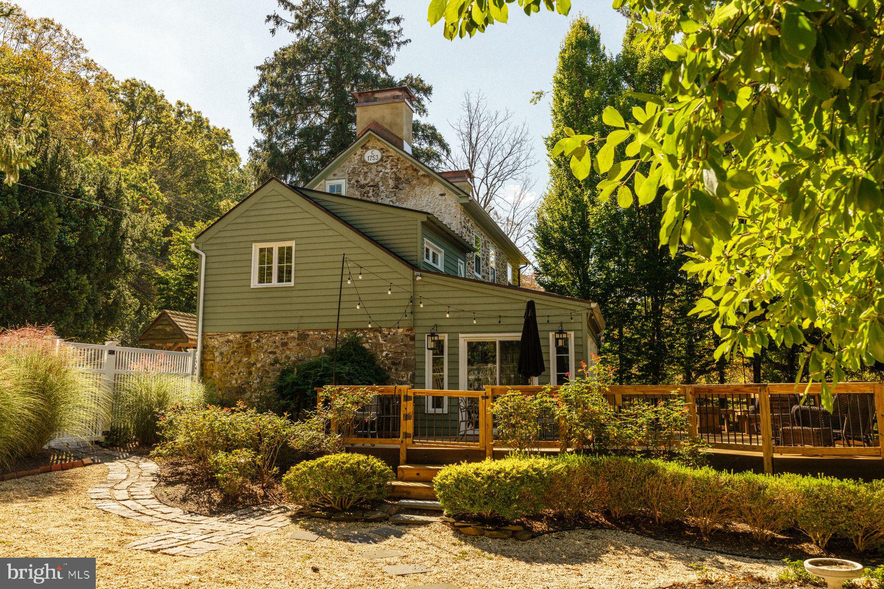 2943 WINDY BUSH ROAD