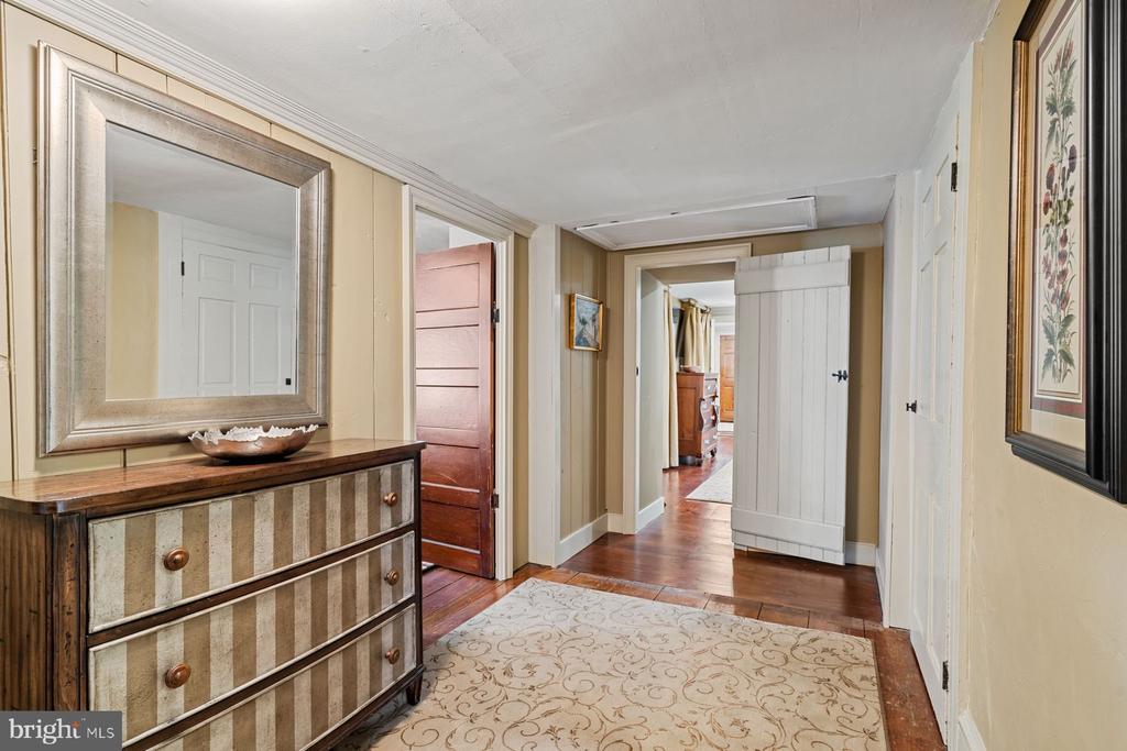 64 VALLEY DRIVE