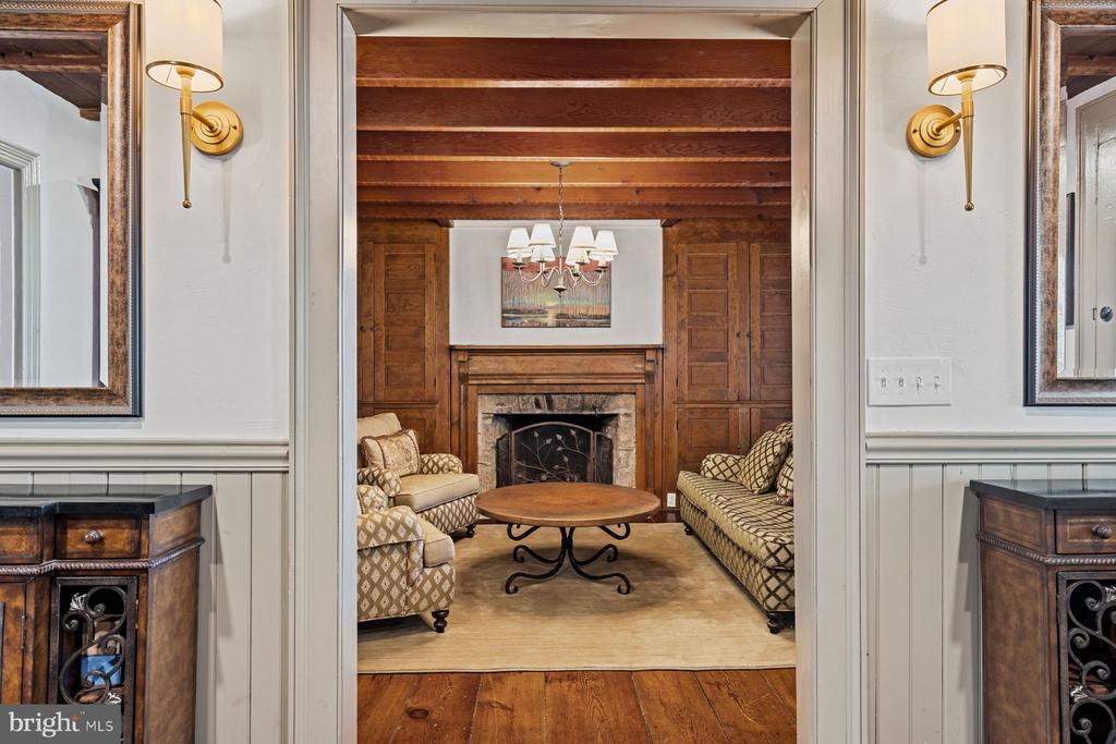 64 VALLEY DRIVE