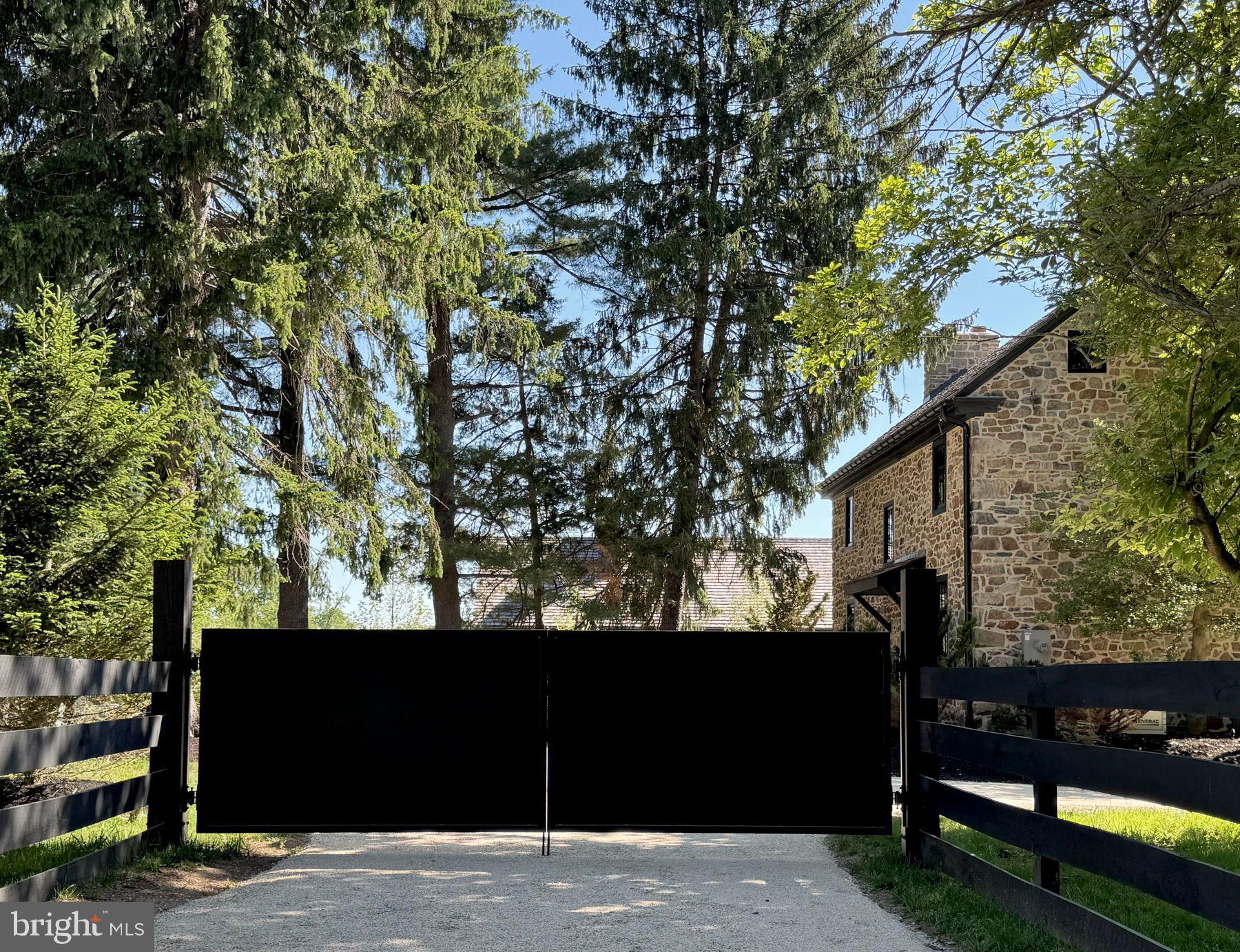 16 STREET ROAD