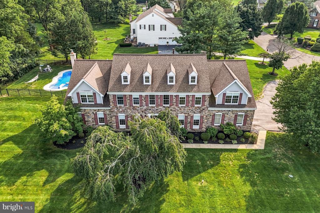 1 PHEASANT RUN RD