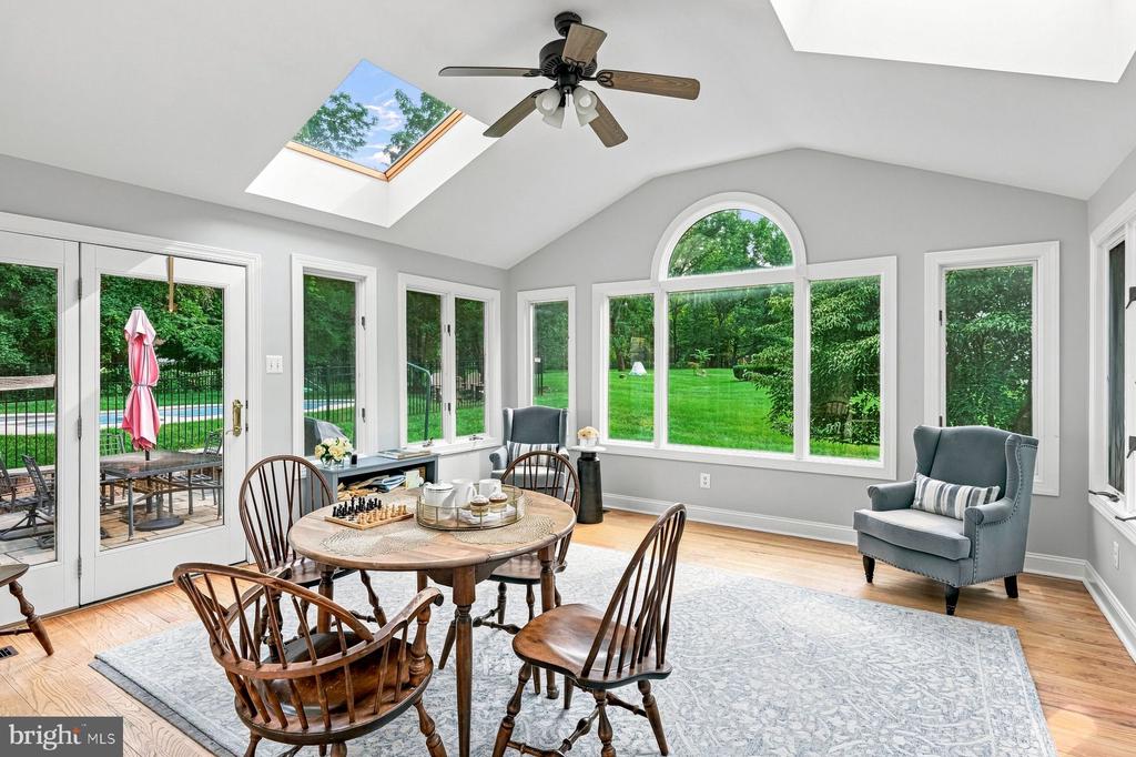 1 PHEASANT RUN RD