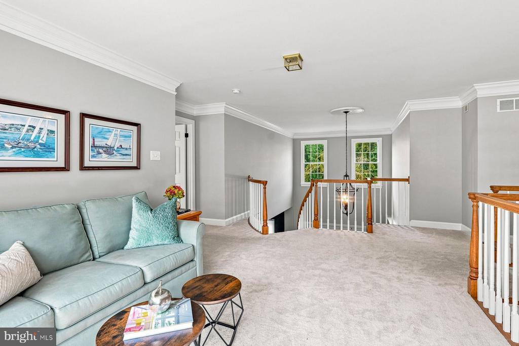 1 PHEASANT RUN RD