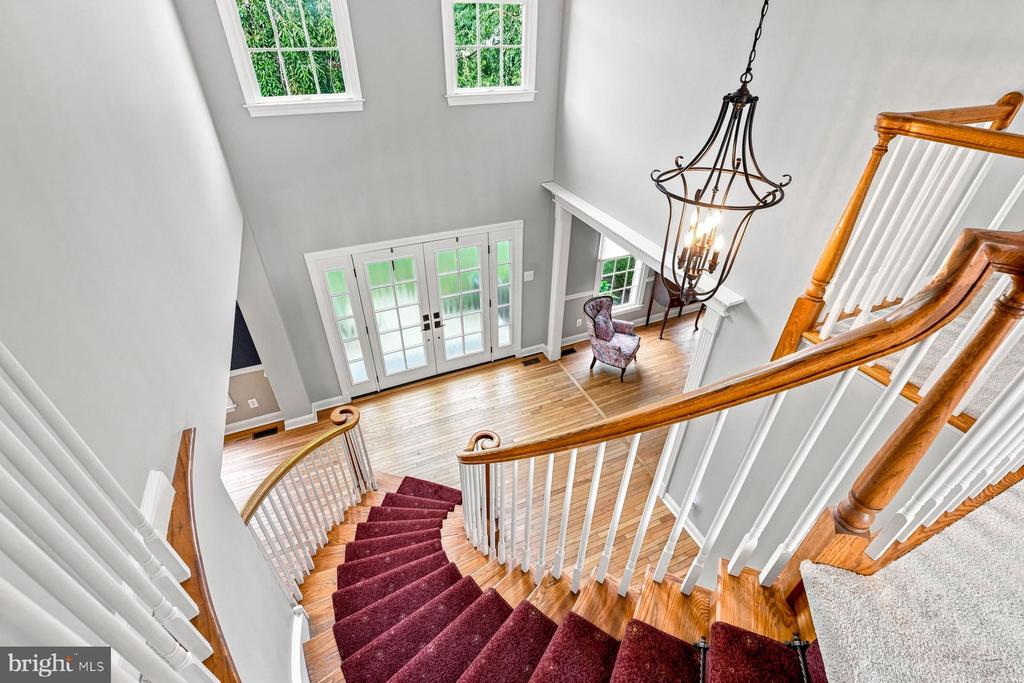 1 PHEASANT RUN RD