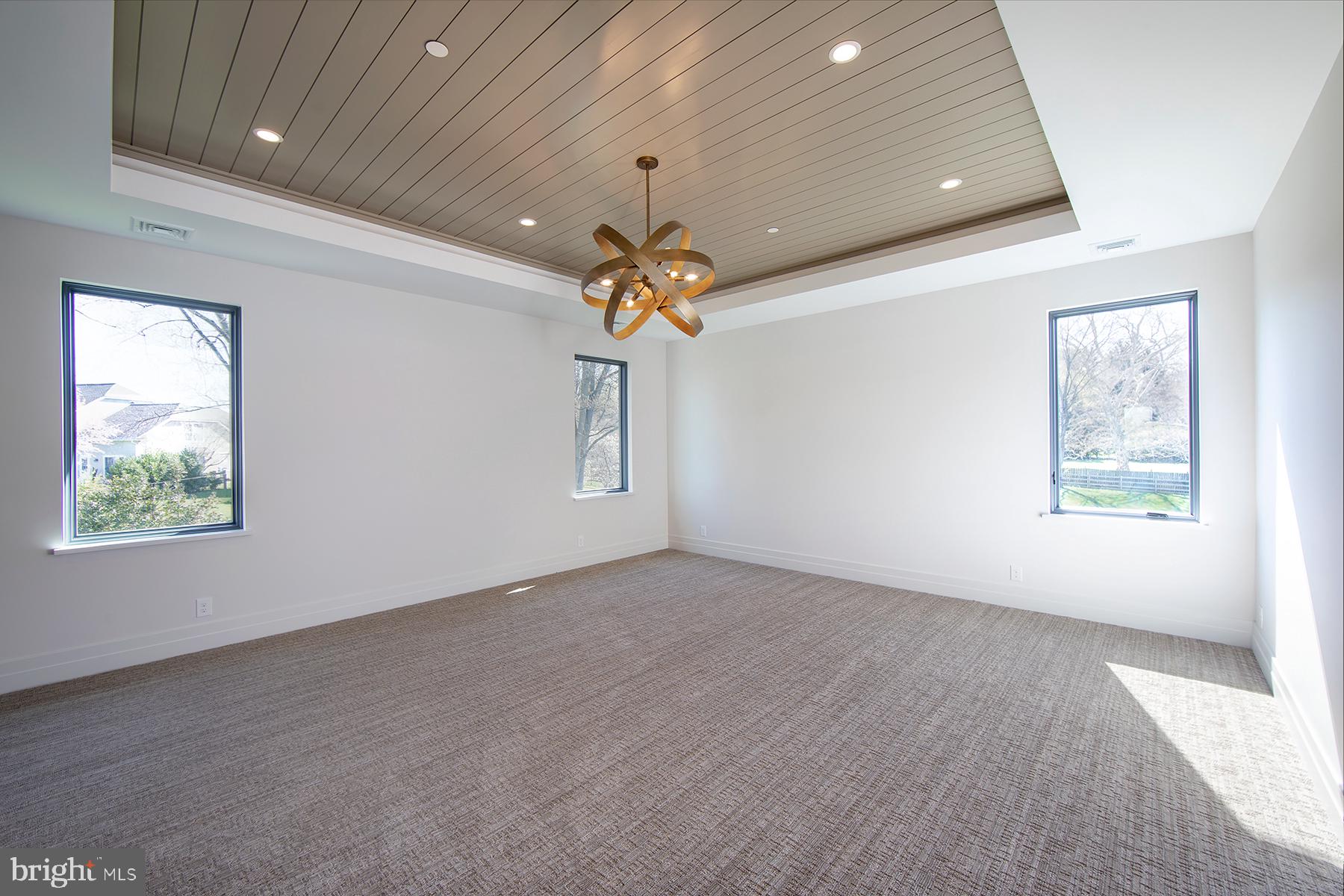 328 King Of Prussia ROAD