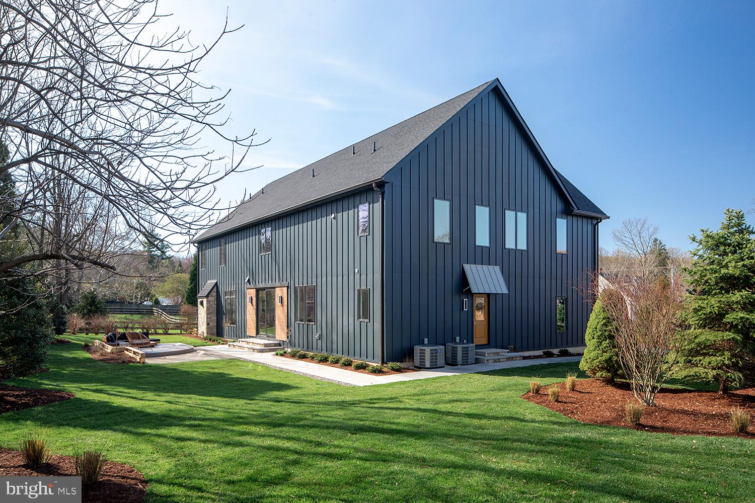 328 King Of Prussia ROAD