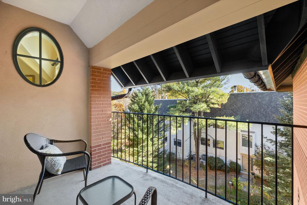 115 E. MONTGOMERY AVENUE Unit: 3B