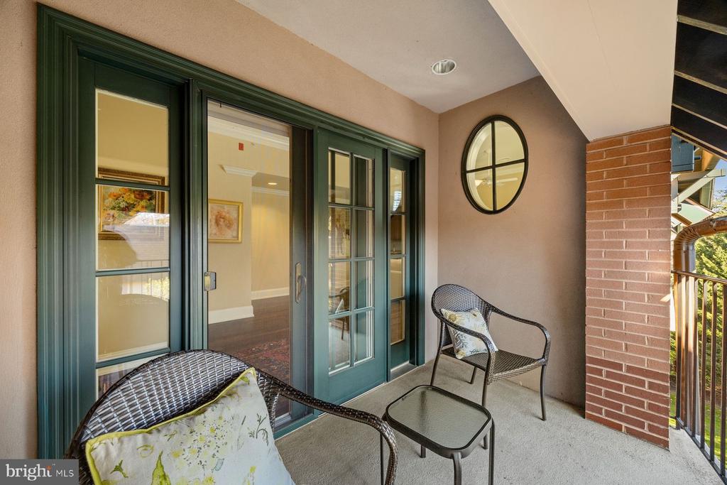 115 E. MONTGOMERY AVENUE Unit: 3B