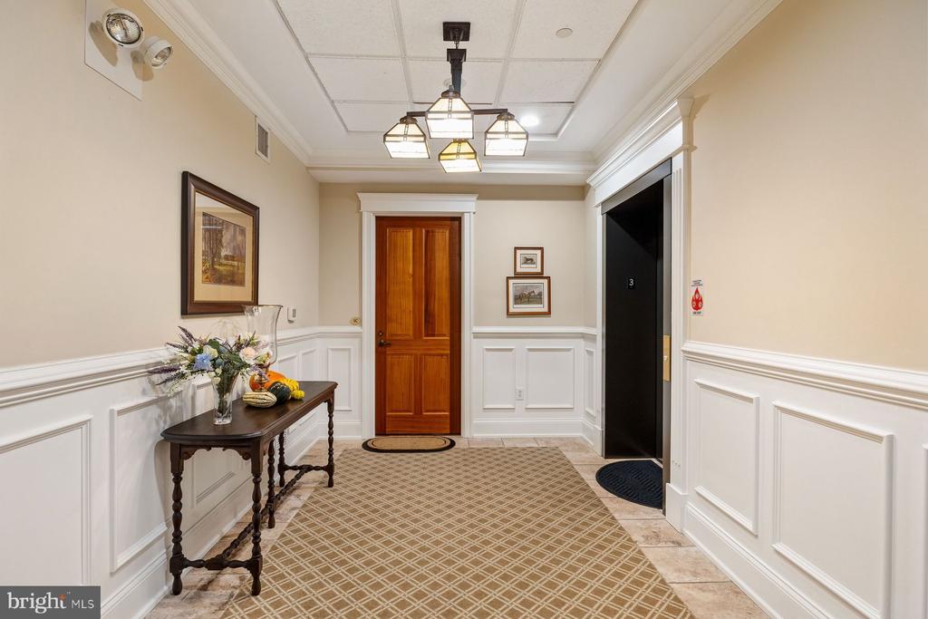 115 E. MONTGOMERY AVENUE Unit: 3B