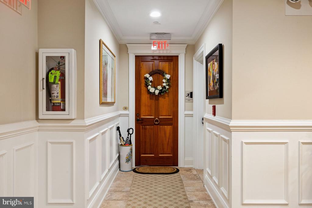 115 E. MONTGOMERY AVENUE Unit: 3B