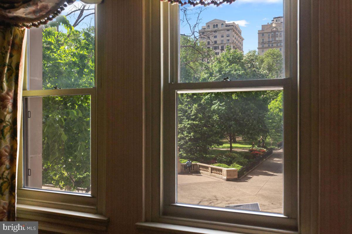 1901 WALNUT STREET Unit: 2A