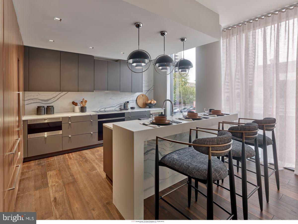 2100 HAMILTON STREET Unit: 6D