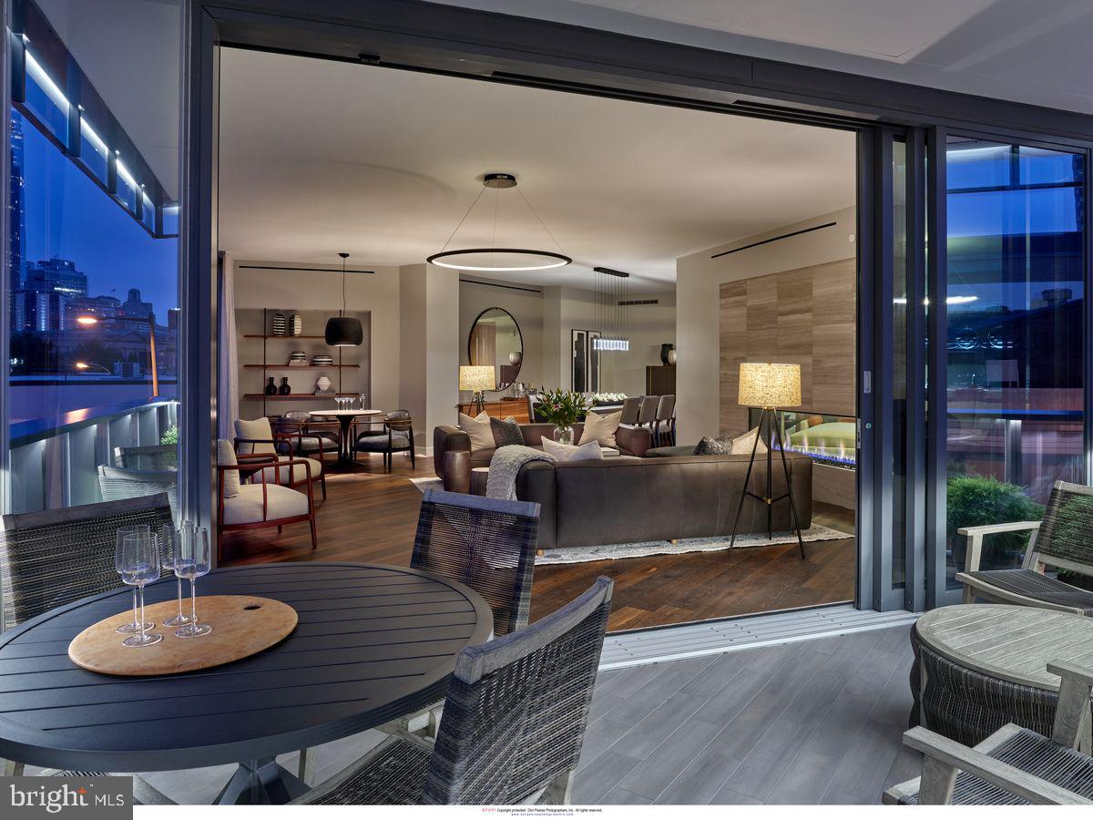 2100 HAMILTON STREET Unit: 6D