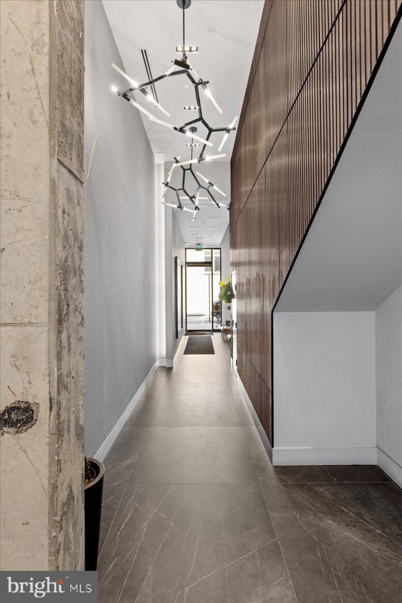 2108 WALNUT STREET Unit: 201