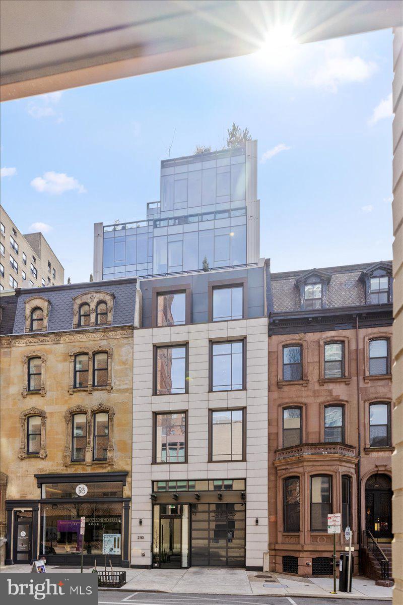 2108 WALNUT STREET Unit: 201
