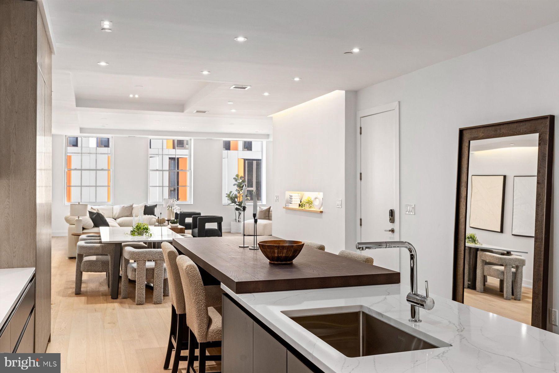 124 N 2ND STREET Unit: 2