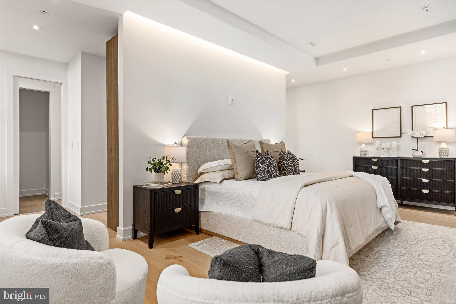 124 N 2ND STREET Unit: 2