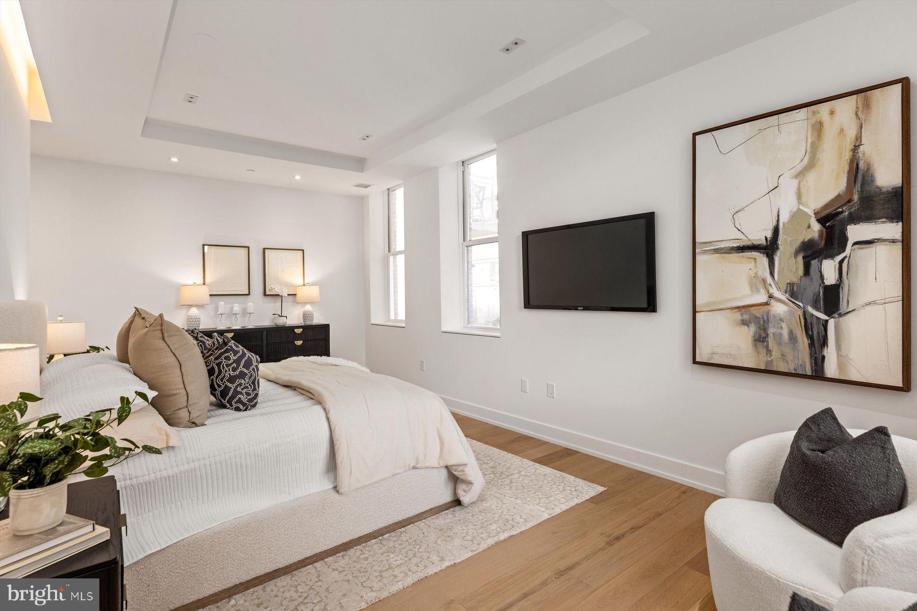 124 N 2ND STREET Unit: 2