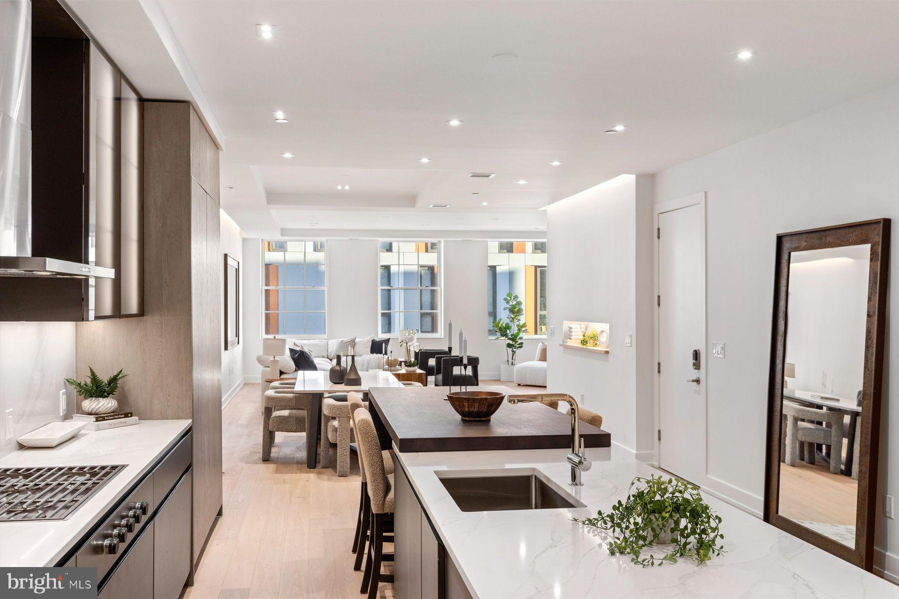 124 N 2ND STREET Unit: 2