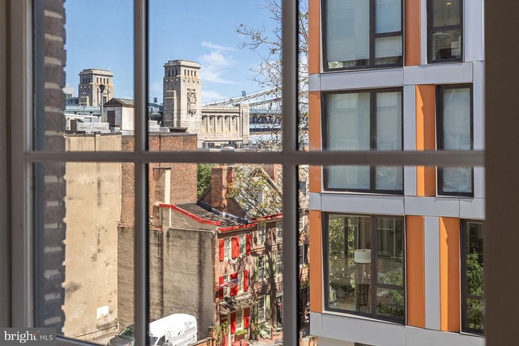 124 N 2ND STREET Unit: 2