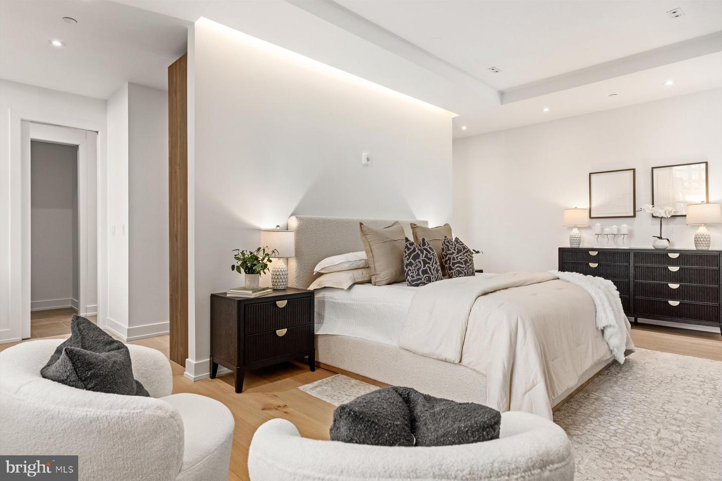 124 N 2ND STREET Unit: 4