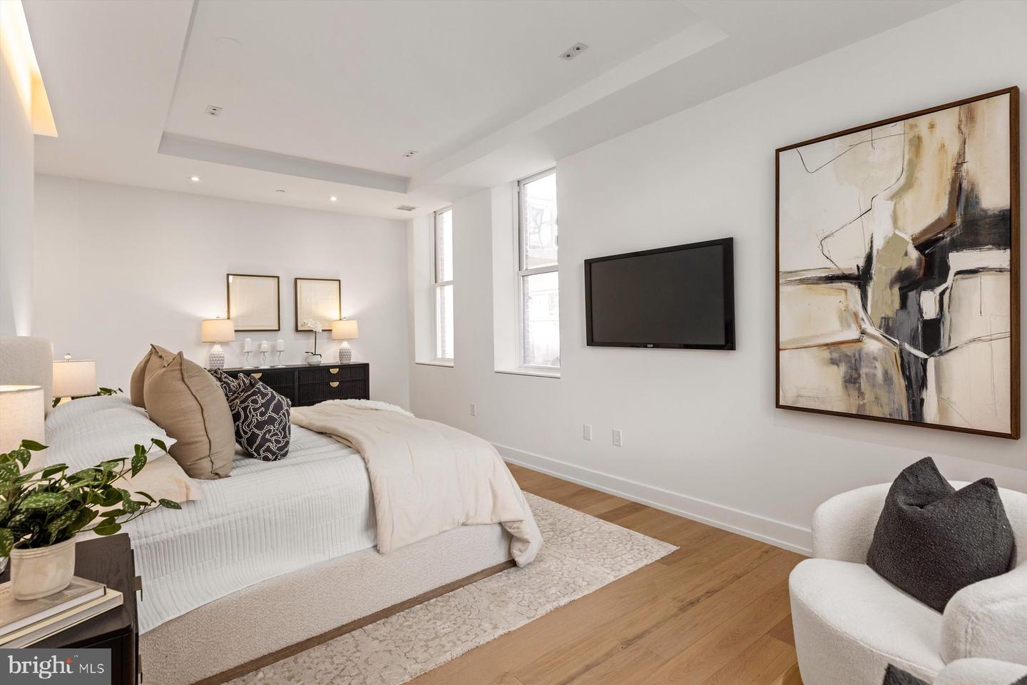 124 N 2ND STREET Unit: 4